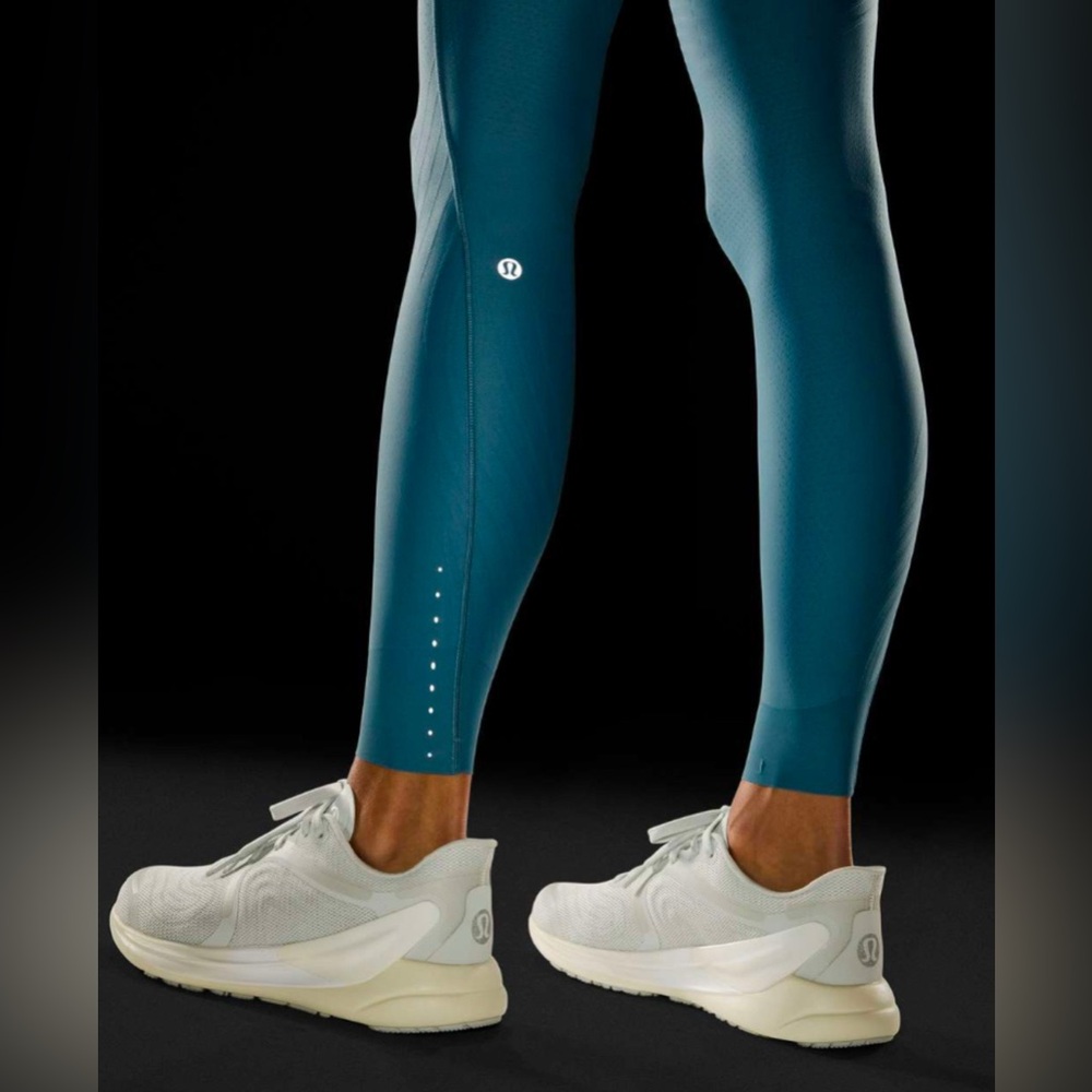 NWOT Lululemon SenseKnit Running High-Rise Tight 28" Utility Blue - Picture 4 of 11